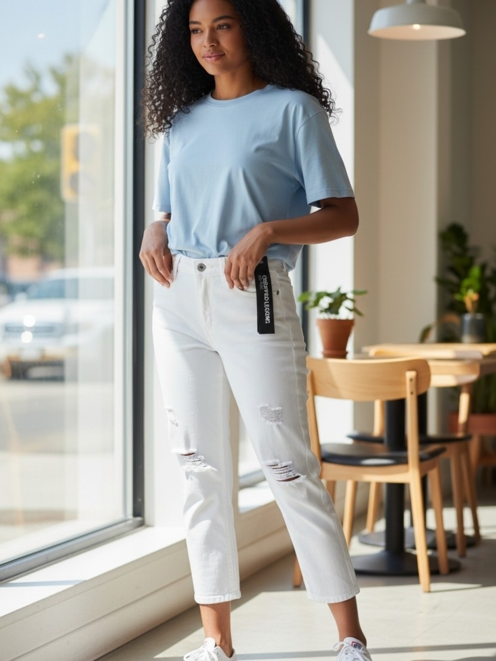 Express White Distressed Cropped Women's Jeans